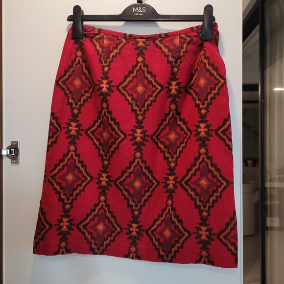 Red Batik-pattern Skirt - Picture 6 of 6